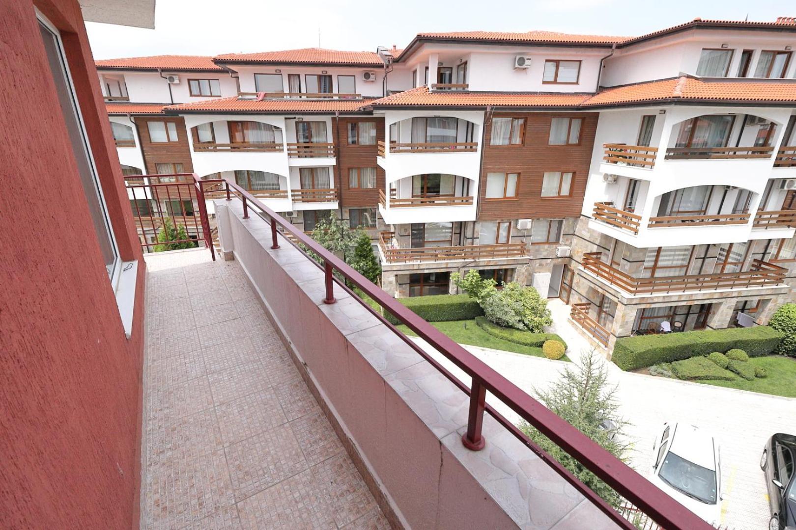 Privilege Apartment *